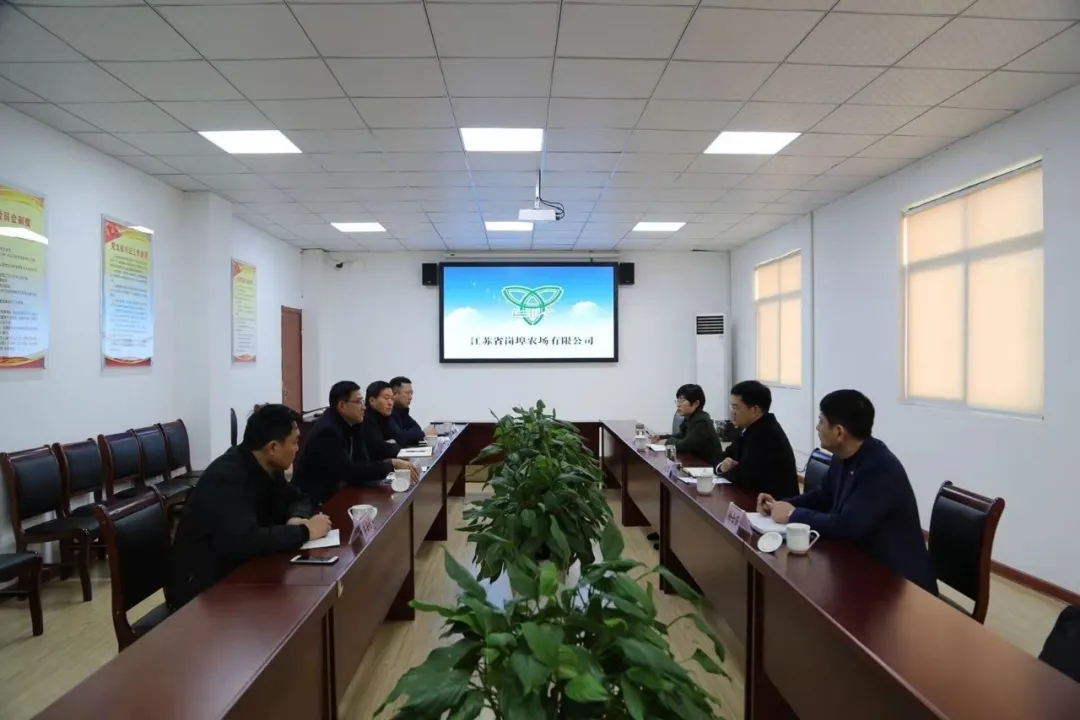 區(qū)委常委、區(qū)紀委書記梁浩到崗埠農(nóng)場開展調(diào)研